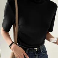 Bluzki damskie - TEMU Damska koszulka z wysokim dekoltem - krótki rękaw, jednokolorowy czarny, letni top na co dzień z dekoracją falbaniową, nadaje się do prania w - miniaturka - grafika 1