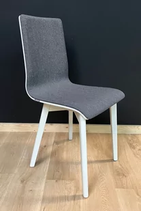 Krzesło drewniane LUKA SOFT W biała rama z szarą tapicerką - Krzesła - miniaturka - grafika 1