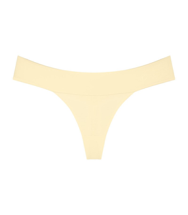Majtki damskie Triumph Body Make-Up Illusion String EX-40