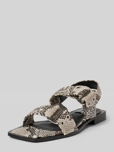 Sandały skórzane z ozdobnymi nitami model ‘MYRRINE’ - Sandały damskie - miniaturka - grafika 1