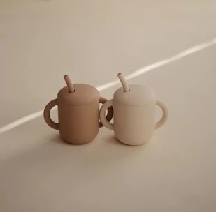 Mushie Silikonowy Kubek ze Słomką Natural - Kubki dla dzieci - miniaturka - grafika 1