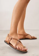 Klapki i japonki damskie - Brązowe Sandały w Stylu Japonek z Metaliczną Ozdobą Catelin - miniaturka - grafika 1