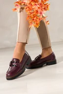 Mokasyny damskie - Bordowe mokasyny skórzane damskie Sergio Leone na bieżnikowanej podeszwie czarna ozdoba na cholewce NP74833-H - miniaturka - grafika 1