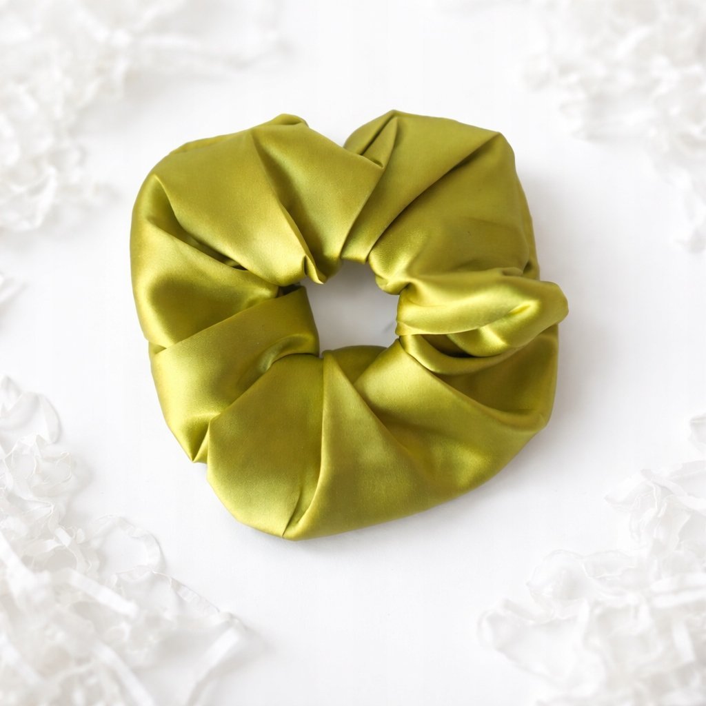 Jedwabna gumka do włosów scrunchie mulberry 6A oliwkowa XL duża premium 6cm