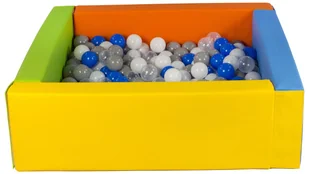 Kwadratowy suchy basen z ekoskóry z 300 piłeczkami (żółty, zielony, niebieski, pomarańczowy/biały, transparentny, niebieski, szary) - Suche baseny - miniaturka - grafika 1