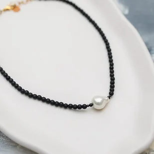 Choker z dużą Perłą i Matową Lawą - Bransoletki - miniaturka - grafika 1