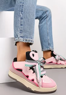 Sneakersy damskie - Różowe Sneakersy z Dekoracyjnym Sznurowaniem i Wstawką na Języku Cristen - grafika 1