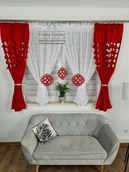 Firany - Zestaw dekoracyjny z zawieszkami- czerwony, firanka z dekoracją - miniaturka - grafika 1