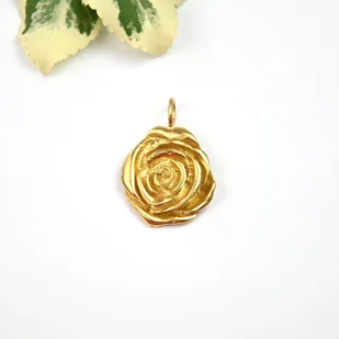 Zawieszka srebrna- Złota róża duża - Naszyjniki - miniaturka - grafika 1