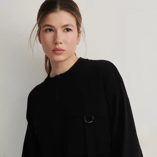 Swetry damskie - Reserved - Rozpinana bluza z kieszeniami - Czarny - grafika 1