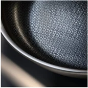 Patelnie - Patelnia WMF Ultimate Profi Resist patelnia z rączką 24 cm - miniaturka - grafika 1