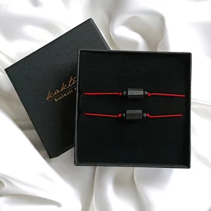 Komplet dla pary : ochronne bransoletki - czarny turmalin : czerwony sznurek - Bransoletki - miniaturka - grafika 1