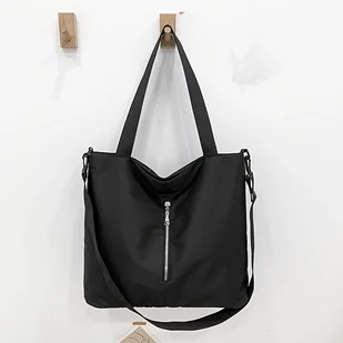 TEMU Duża Nylonowa Torba Tote dla Kobiet z Regulowanym Paskiem na Ramię i Zamkiem - Elegancki Czarny Minimalistyczny Design do Pracy, Podróży, - Torebki damskie - miniaturka - grafika 1