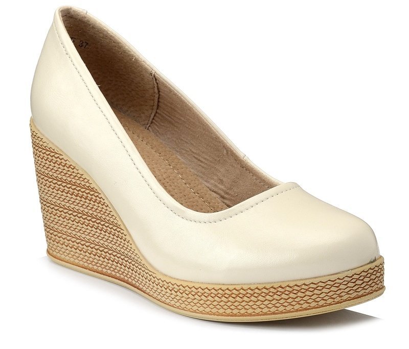 Buty damskie czółenka na koturnie beżowe skórzane Filippo DP3521-40