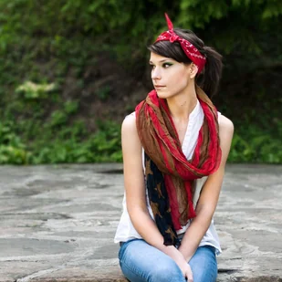 Bandana Classic rebel - Apaszki i szaliki damskie - miniaturka - grafika 2
