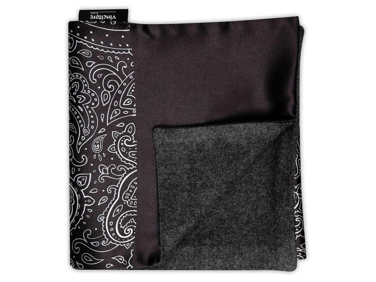 Elegancki czarny szal do płaszcza w biały paisley L32