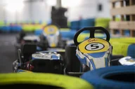 Czasopisma - Jazda gokartami 6,5 KM dla Dwojga Skawina - miniaturka - grafika 1