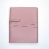 Notesy i bloczki - Okładka skórzana na notes A5 różowa elegancka na prezent OLIVKA - miniaturka - grafika 1