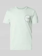 Koszulki męskie - T-shirt o kroju regular fit z dużym napisem z logo - miniaturka - grafika 1