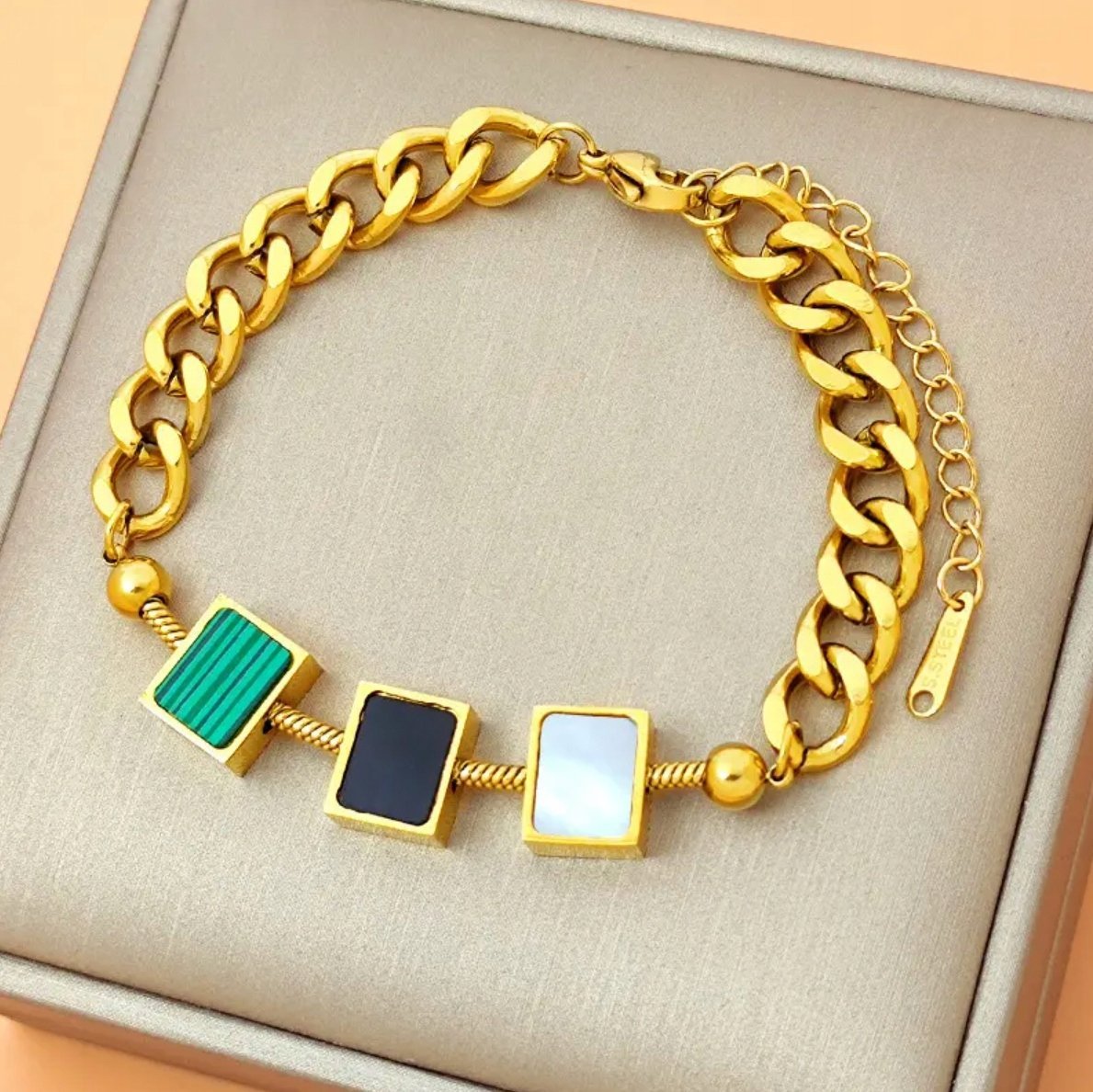 Złota Bransoletka Kostki Malachit Masa Perłowa Onyks Stal Szlachetna