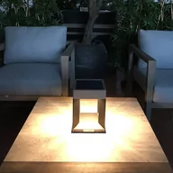 Lampy ogrodowe - Solarna lampa stołowa LED Teckalu, czarna/drewno - miniaturka - grafika 1