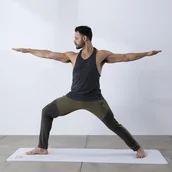 Dresy męskie - Spodnie dresowe męskie adidas YOGA khaki HC4439-S - miniaturka - grafika 1