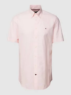 Koszule męskie - Koszula biznesowa o kroju regular fit z wyhaftowanym logo - grafika 1