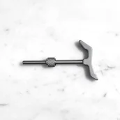 Wieszaki i stojaki - Wieszak The Hook Stalowy Srebrny - miniaturka - grafika 1