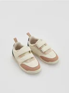 Buty dla dziewczynek - Reserved - Sneakersy z łączonych materiałów - kremowy - miniaturka - grafika 1