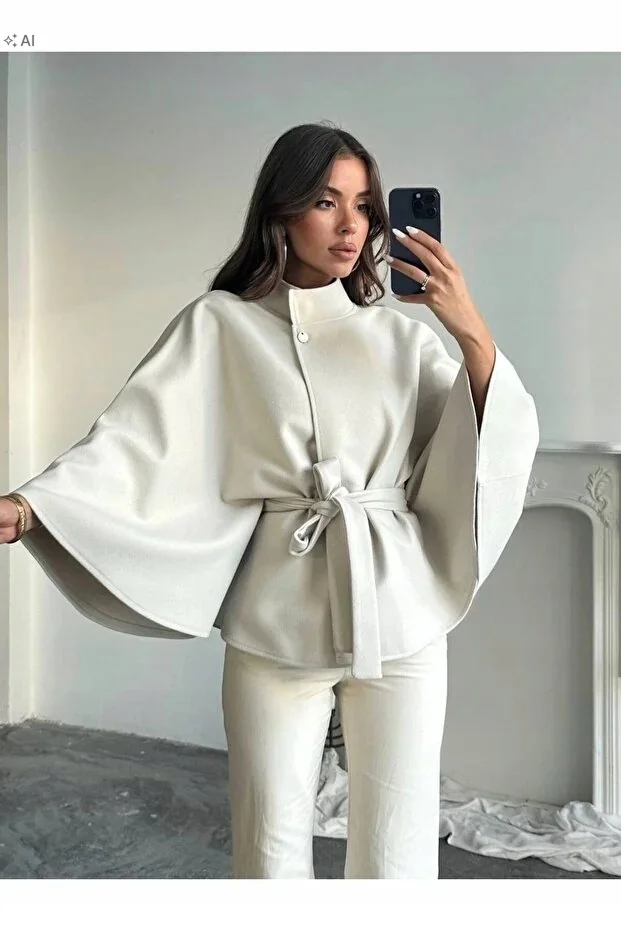 ELEGANCKA KURTKA DAMSKA PŁASZCZOWA Z WIĄZANIEM BIAŁY M 5IA