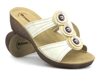 Klapki i japonki damskie - Klapki damskie INBLU GL-60, białe - Inblu - miniaturka - grafika 1