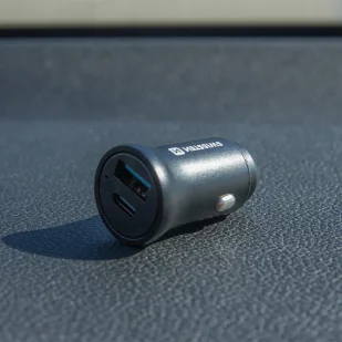 SWISSTEN Czarna Ładowarka samochodowa 1xUSB 1xUSB-C 36W - Ładowarki samochodowe - miniaturka - grafika 7