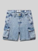 Spodnie i spodenki dla chłopców - Szorty jeansowe o luźnym kroju z kieszeniami cargo model ‘CHRIS’ - miniaturka - grafika 1