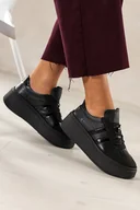 Półbuty damskie - Czarne sneakersy skórzane damskie buty sportowe na platformie lakierowane wstawki sznurowane PRODUKT POLSKI Casu 5967 - miniaturka - grafika 1