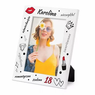 Ramka na zdjęcia biała z nadrukiem dla niej na 18 urodziny - Ramki na zdjęcia Ramka na zdjęcia biała z nadrukiem dla niej na 18 urodziny - Ramki na zdjęcia - miniaturka - grafika 1