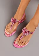 Sandały damskie - Fuksjowe Płaskie Sandały Japonki Ozdobione Opalizującymi Cyrkoniami Landrea - miniaturka - grafika 1