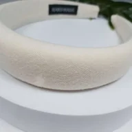 Ozdoby do włosów - Opaska do włosów ręcznie robiona Yeye Ecru - miniaturka - grafika 1