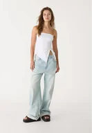 Koszulki i topy damskie - Stradivarius Zmarszczony top bandeau Biały S - miniaturka - grafika 1