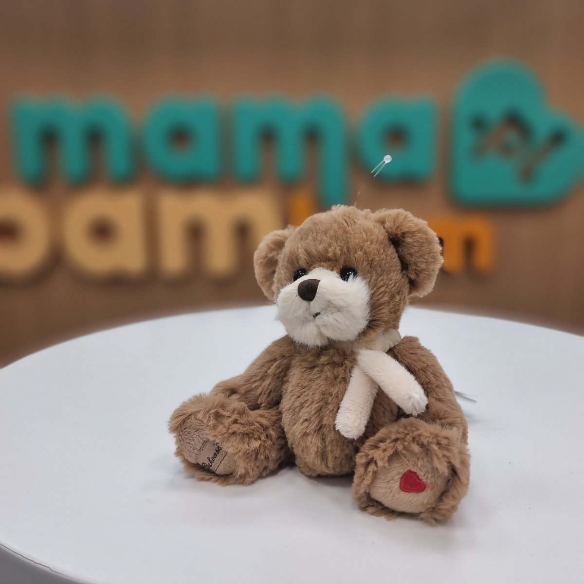 Miś pluszowy z sercem Lovely Lilla, 15cm (Bukowski Design)