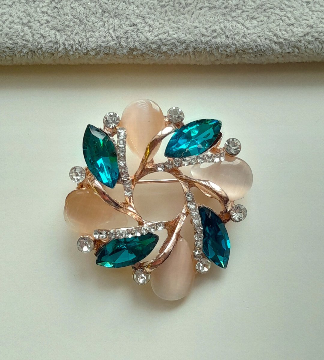 Oko Pin
