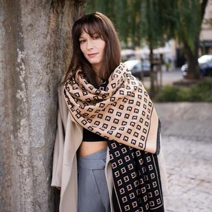 Szal Greek geometry - Apaszki i szaliki damskie - miniaturka - grafika 3