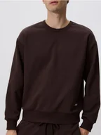 Bluzy męskie - Reserved - Gładka bluza z bawełną - brązowy - miniaturka - grafika 1