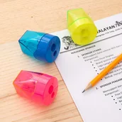 Temperówki - Temperówka podwójna z pojemnikiem na kredki ołówkowe, ołówki DELI 39768 - miniaturka - grafika 1