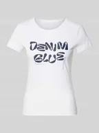 Koszulki i topy damskie - T-shirt o kroju regular fit z nadrukiem z napisem - miniaturka - grafika 1