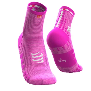 COMPRESSPORT Skarpetki do biegania długie ProRacing Socks v3.0 jasnoróżowe - Skarpetki sportowe męskie - miniaturka - grafika 1