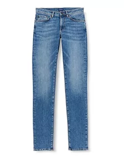 Spodenki męskie - GANT Męskie spodnie jeansowe Hayes, MID niebieskie noszone w, 2830 - grafika 1