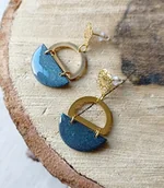 Kolczyki - Wiszące grafitowe kolczyki PÓŁKSIĘŻYCE z gliny polimerowej - miniaturka - grafika 1