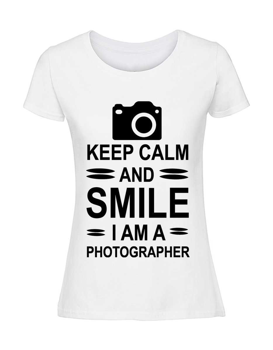 Damska koszulka z nadrukiem - Keep calm and smile photographer biały XXL