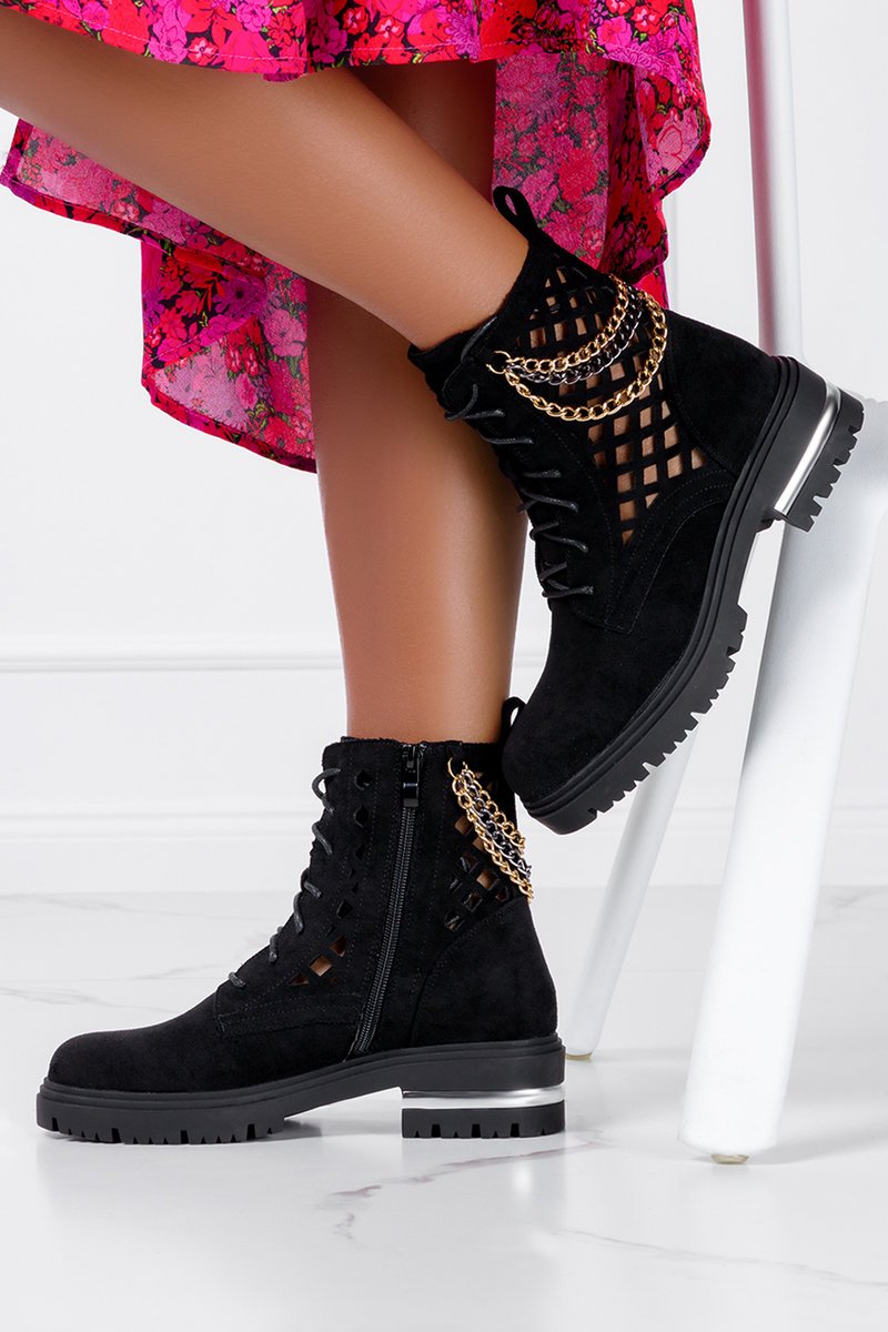 Czarne botki ażurowe na platformie damskie z łańcuszkiem sznurowane Casu G22X7-B-38