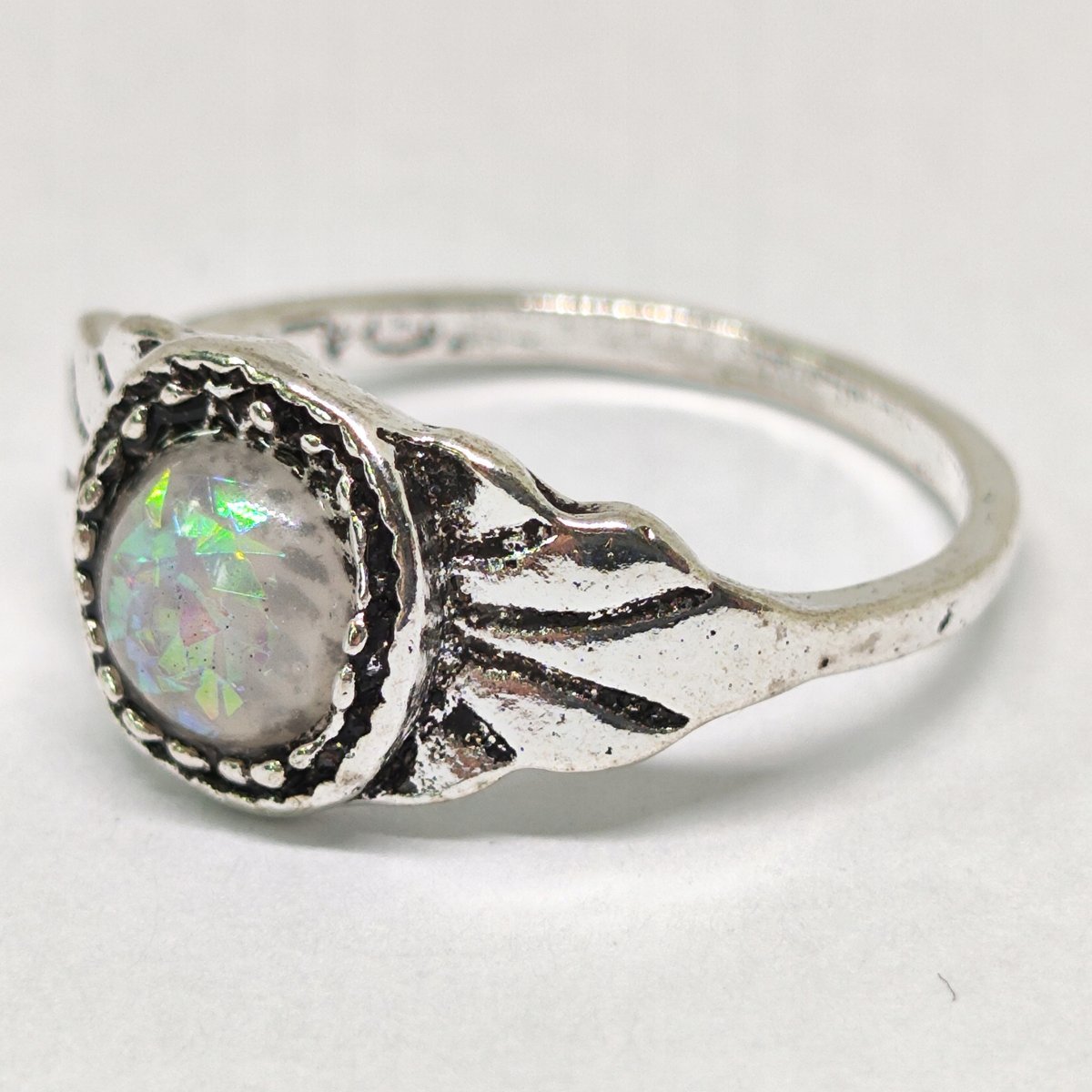 Srebrny Pierścionek Biały Kamień Cyrkonia Diament Vintage grecki ze stali